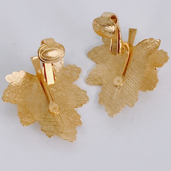 Vintage Signed Sarah Coventry 1960s Earrings Gold Tone Leaf Faux Pearl Clip On - Picture 6 of 12